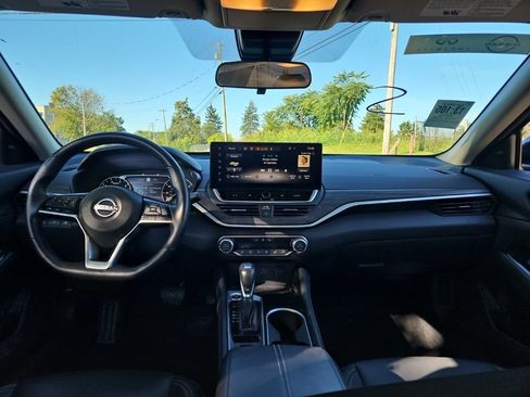 Used 2023 Nissan Altima 2.5 SL AWD/4WD image 5