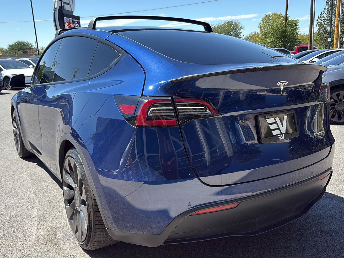 Used 2022 Tesla Model Y Performance AWD/4WD image 6