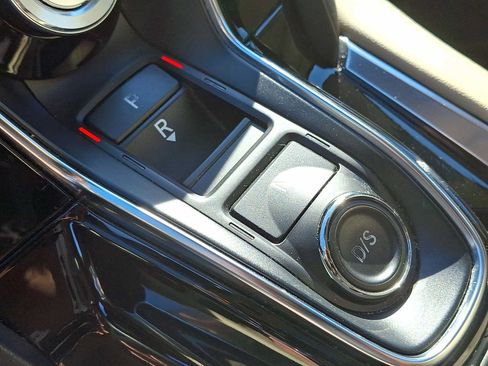 Used 2019 Acura RDX AWD image 16