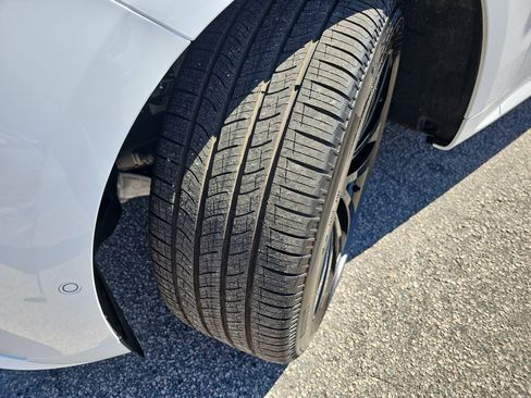 New 2025 Land Rover Range Rover Sport Dynamic SE image 34