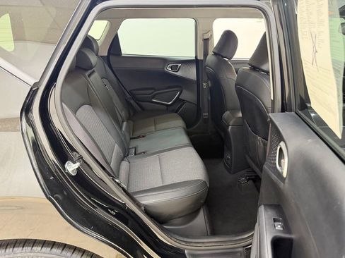 Used 2020 Kia Soul EX FWD image 12