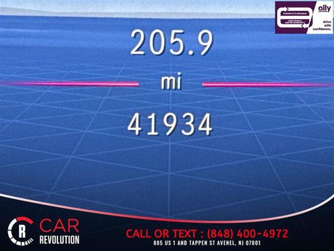 Used 2023 Mercedes-Benz C 300 4MATIC Sedan w/ AMG Line w/ Night Package image 28