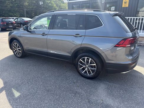 Used 2019 Volkswagen Tiguan SE w/ 3rd Row Seat Package AWD/4WD image 5