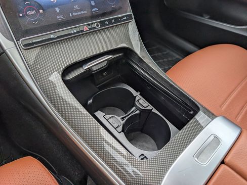Used 2023 Mercedes-Benz C 300 4MATIC Sedan image 17