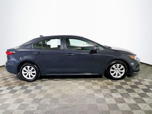 Certified 2025 Toyota Corolla LE FWD image 9