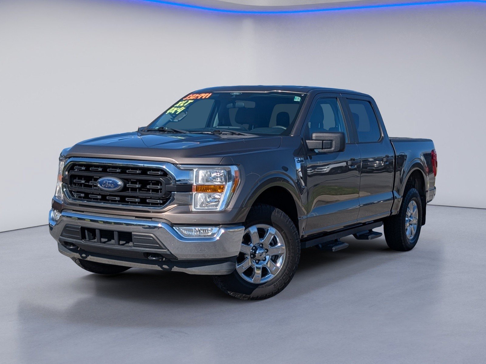 Used 2021 Ford F150 XLT AWD/4WD image 2