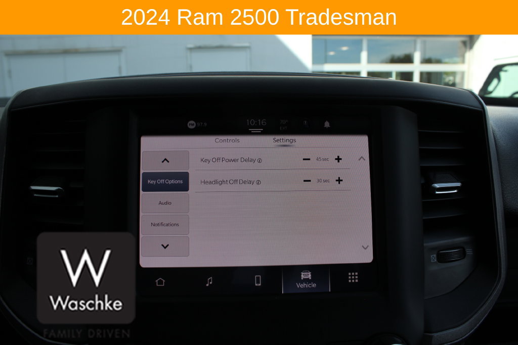 Used 2024 RAM 2500 Tradesman w/ Chrome Appearance Group AWD/4WD image 54