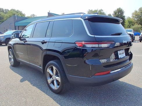 Used 2024 Jeep Grand Cherokee L Limited AWD/4WD image 28