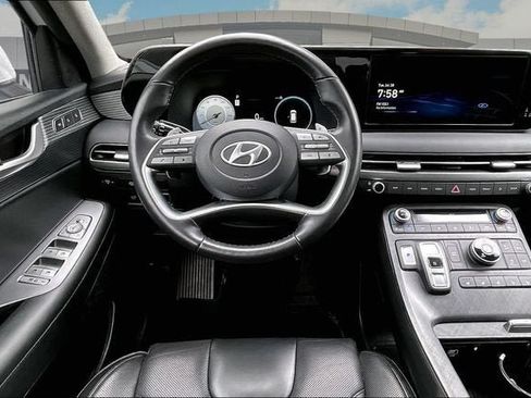 Used 2023 Hyundai Palisade Limited AWD/4WD image 5