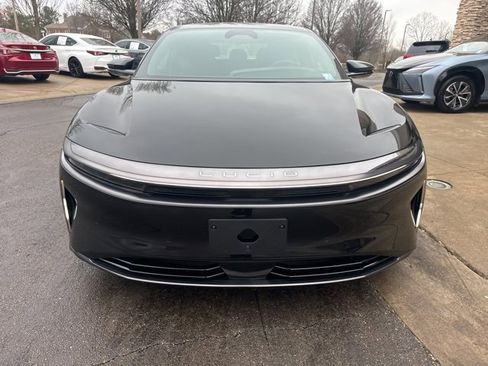Used 2024 Lucid Air Touring image 8