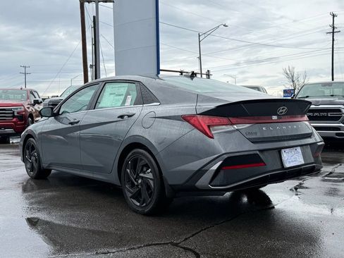 New 2026 Hyundai Elantra SEL Sport Premium FWD image 5