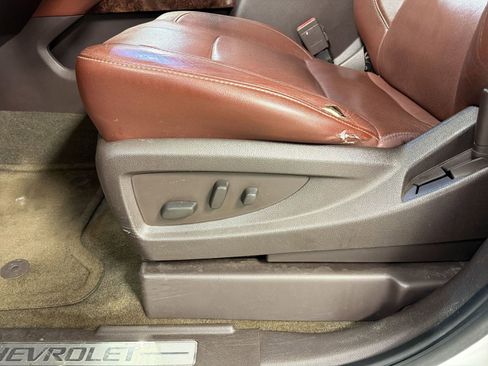 Used 2015 Chevrolet Tahoe LTZ AWD/4WD image 14