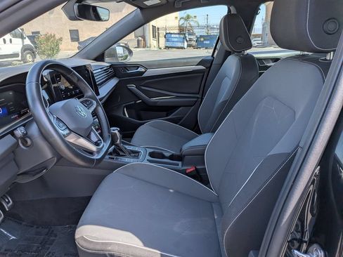 Used 2025 Volkswagen Jetta Sport FWD image 15
