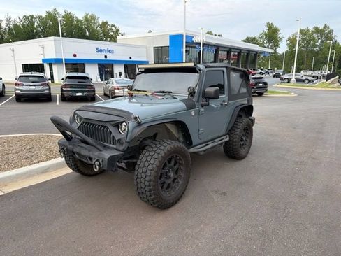 Used 2014 Jeep Wrangler Sport w/ Quick Order Package 23S AWD/4WD image 3