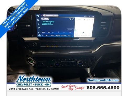 Used 2023 Chevrolet Silverado 1500 High Country image 32