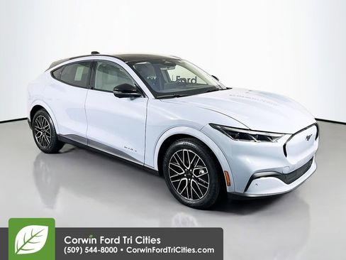 New 2025 Ford Mustang Mach-E Premium image 1