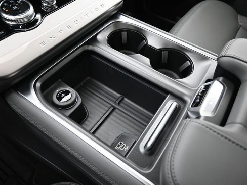 New 2026 Ford Expedition Max Active image 18