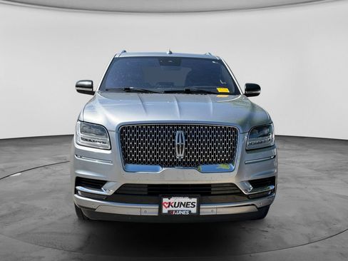 Used 2020 Lincoln Navigator Reserve w/ Luxury Package AWD/4WD image 3