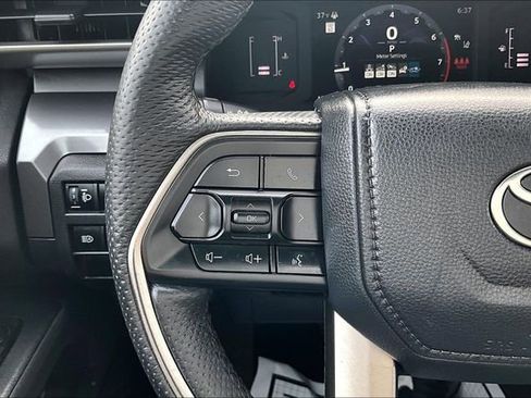 Used 2024 Toyota Tacoma SR5 image 10