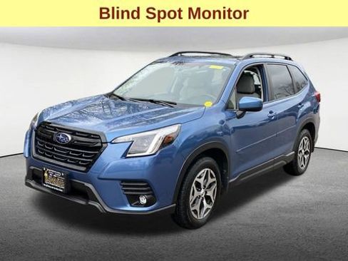 Certified 2024 Subaru Forester Premium AWD/4WD image 4