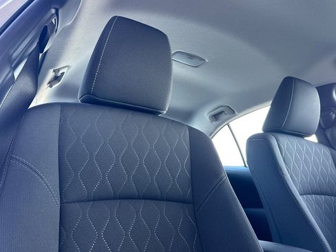 Used 2025 Toyota Corolla LE image 18