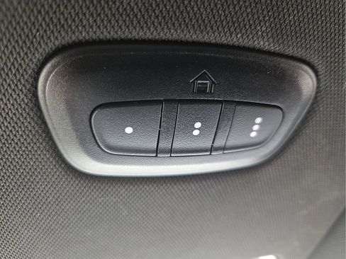 Used 2023 Jeep Wagoneer 4WD image 21