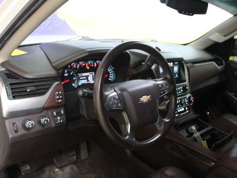 Used 2015 Chevrolet Suburban LTZ AWD/4WD image 14