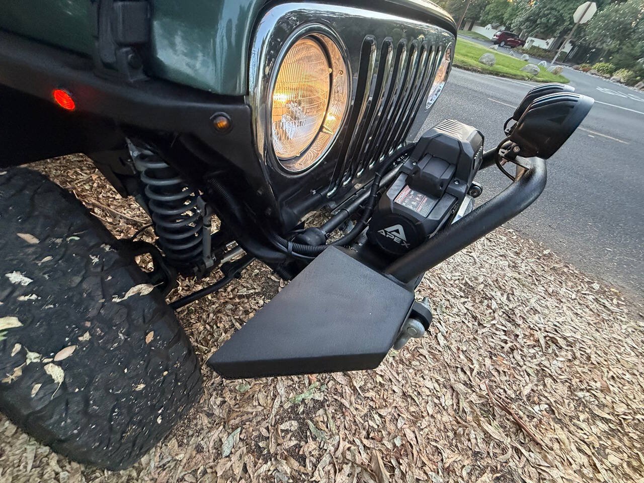 Used 2004 Jeep Wrangler 4WD image 98
