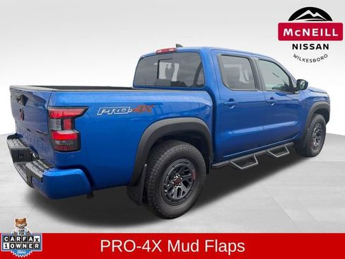 Used 2024 Nissan Frontier PRO-4X w/ Technology Package AWD/4WD image 8