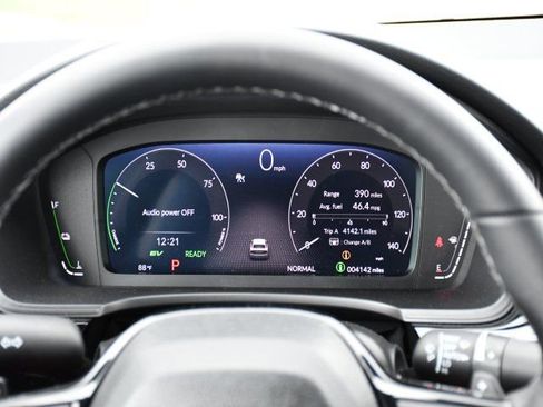 Used 2025 Honda Civic Sport Touring image 26