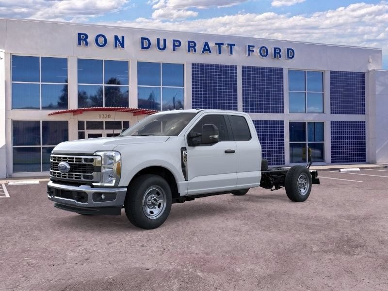 New 2026 Ford F350 XL w/ XL Chrome Package RWD image 2