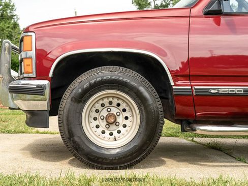 Used 1989 Chevrolet Silverado 1500 2WD Regular Cab image 4