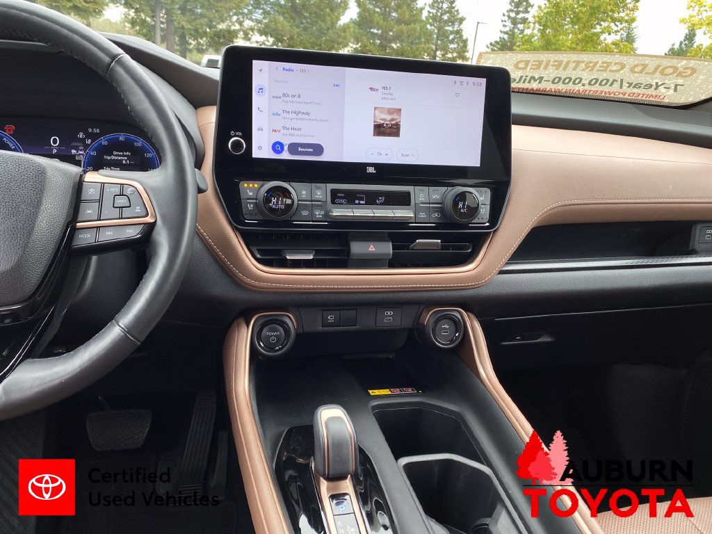 Certified 2025 Toyota Grand Highlander AWD Hybrid image 17