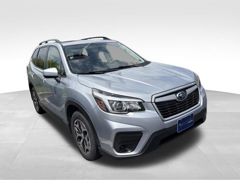 Used 2019 Subaru Forester Premium AWD/4WD image 1