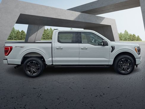 Used 2021 Ford F150 XLT w/ Equipment Group 302A High AWD/4WD image 7