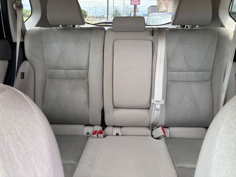 Used 2025 Nissan Rogue SV AWD/4WD image 40