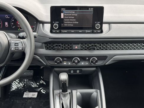 New 2025 Honda Accord LX image 15