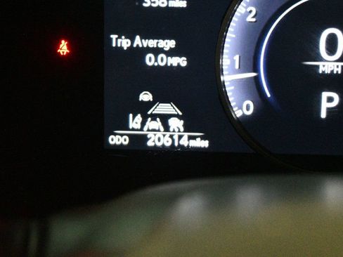 Used 2025 Lexus NX 250 FWD w/ Towing Package (2000 Lbs) image 39