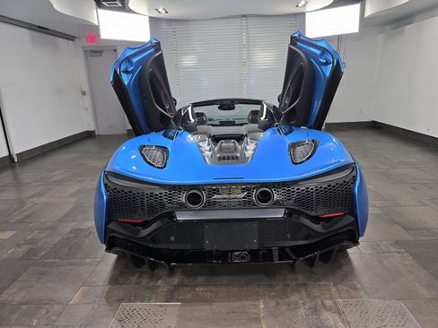 New 2026 McLaren Artura Spider image 27