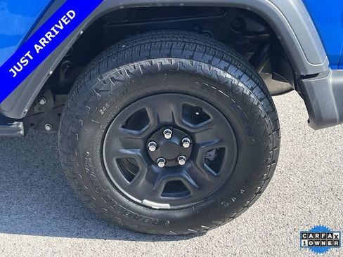 Certified 2024 Jeep Wrangler Sport AWD/4WD image 11