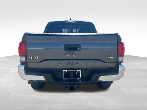Used 2019 Toyota Tacoma SR5 image 4