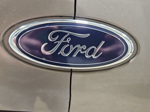 Used 2002 Ford Explorer XLT AWD/4WD image 35