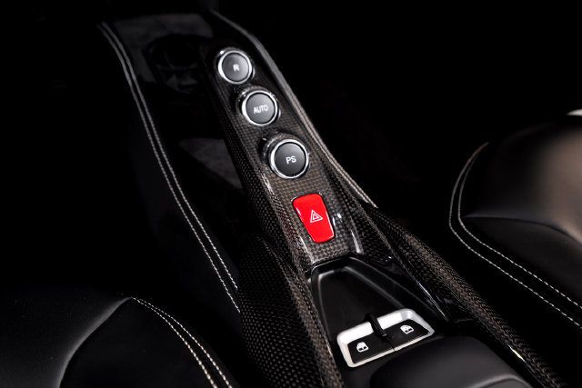 Used 2021 Ferrari F8 Tributo RWD image 47