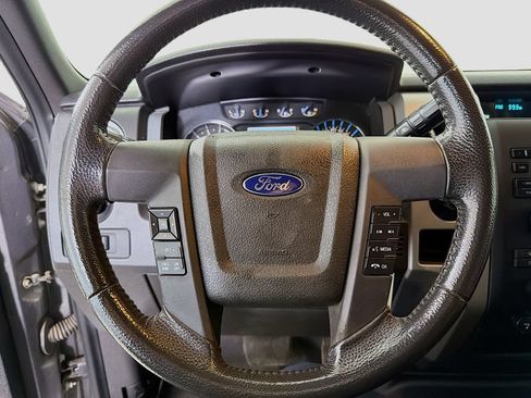 Used 2011 Ford F150 XLT w/ XLT Chrome Pkg AWD/4WD image 15