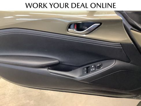 Certified 2024 MAZDA MX-5 Miata Grand Touring RWD image 21