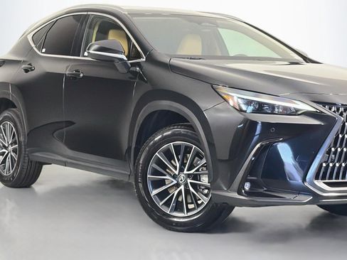 Used 2025 Lexus NX 350h AWD w/ Cold Area Package image 13