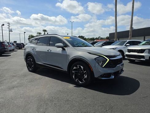 Used 2023 Kia Sportage SX image 14