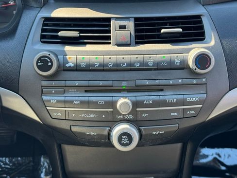 Used 2011 Honda Accord SE image 29