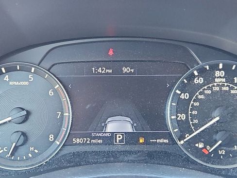 Used 2022 INFINITI QX50 Luxe image 18