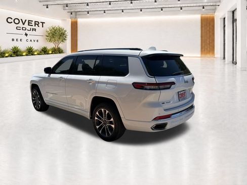 Used 2021 Jeep Grand Cherokee L Overland AWD/4WD image 9